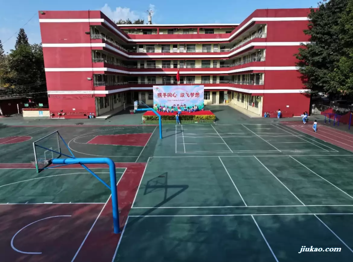 广州市白云区同心小学2
