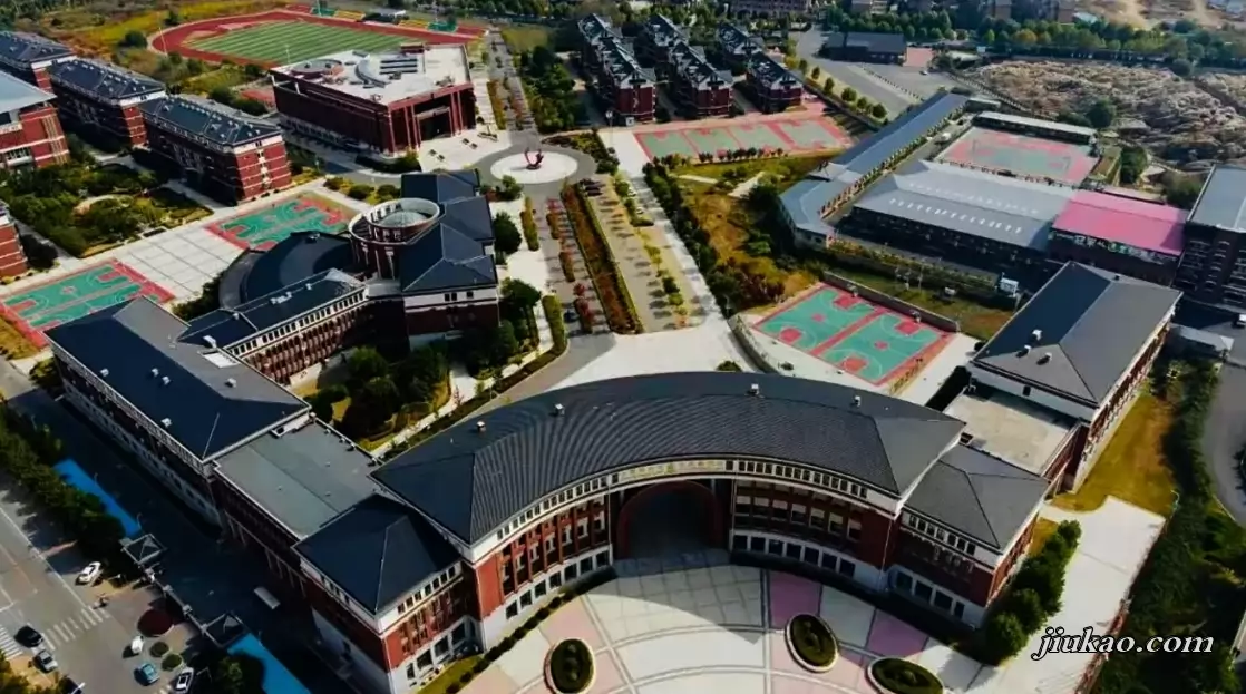 大连枫叶国际学校3