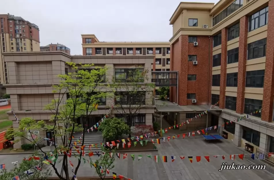 南阳市宛城区建业小学2