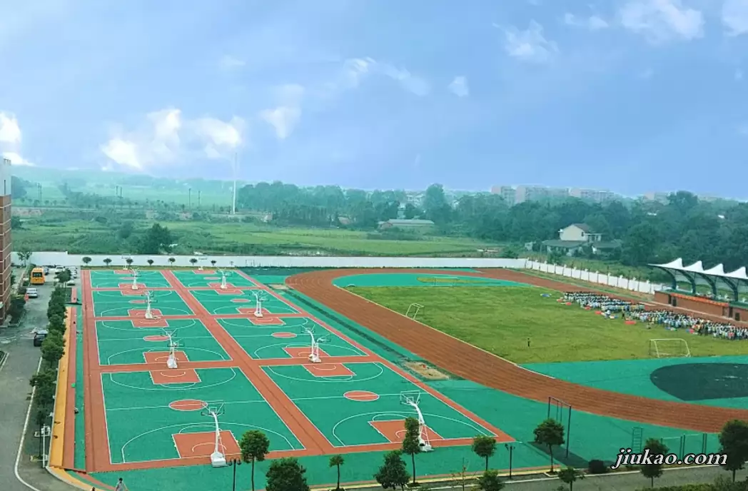 益阳市桃江玉潭学校2