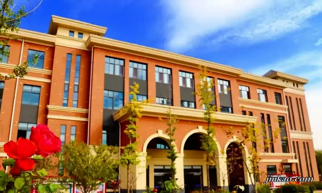 安阳市龙安区龙文学校2