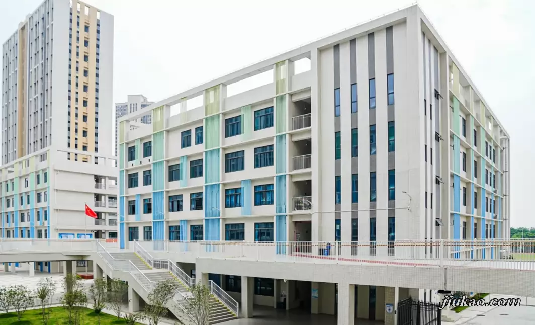 广州市东江外语实验学校2
