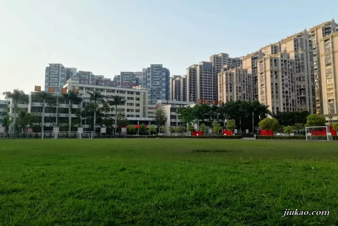 揭阳市揭东区梅岗中学2