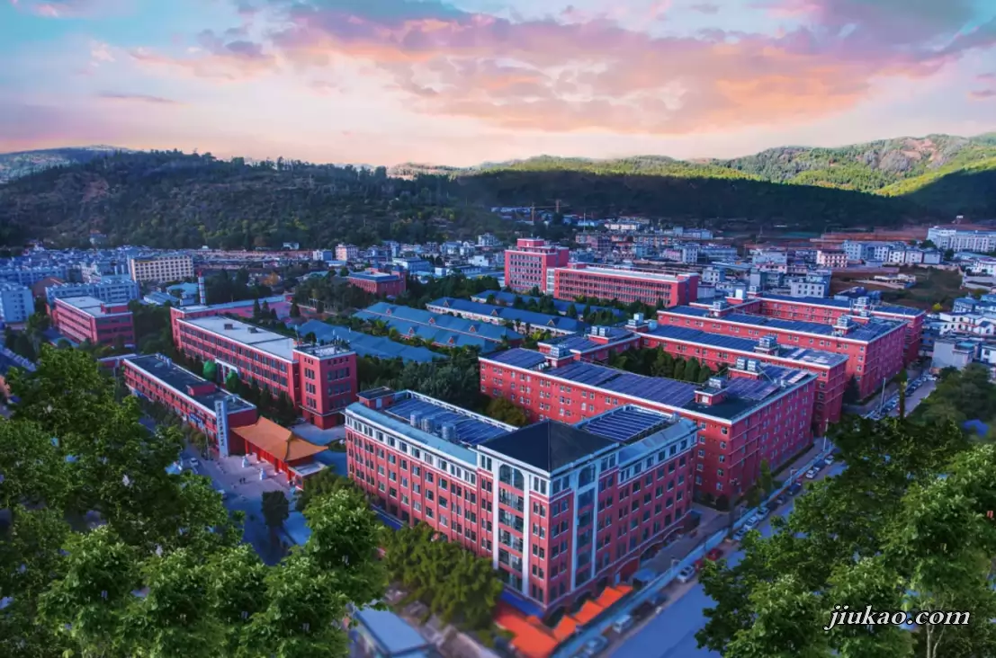 云南民族大学附属中学西山分校2