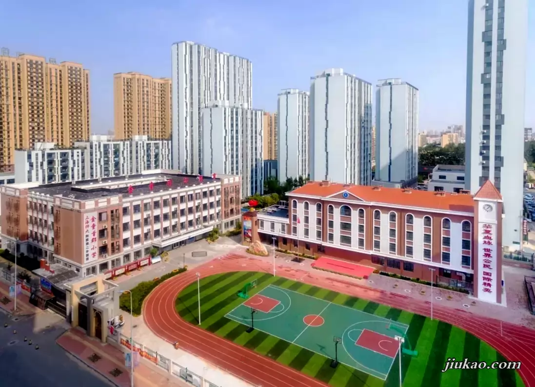 唐山市路北区金童首郡小学