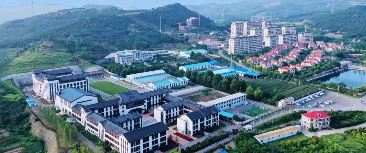 大连瓦房店市太阳谷小学