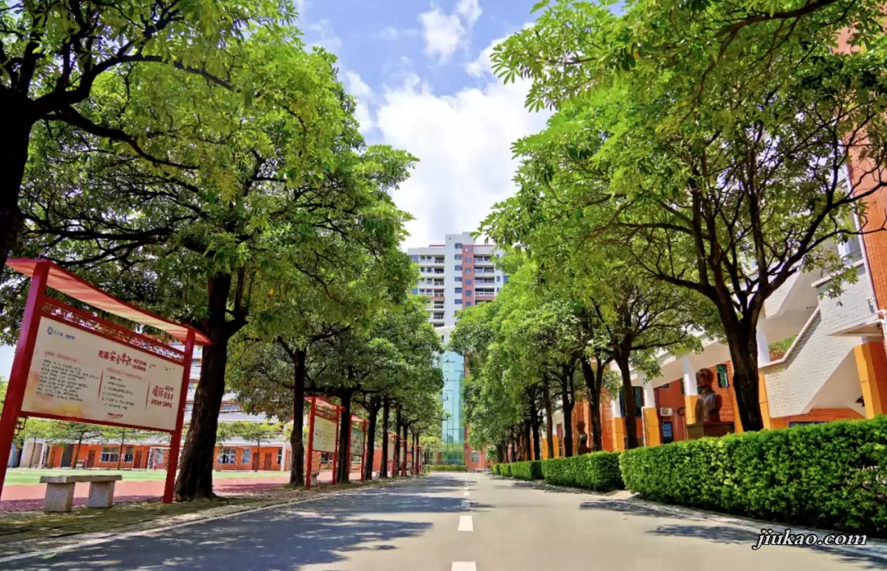 河源市楠开高级中学4
