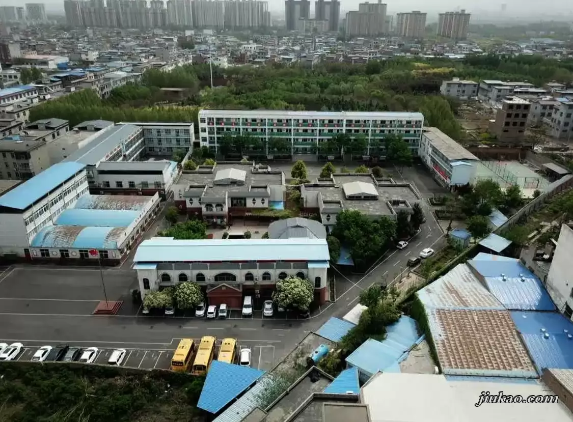來青苑学校