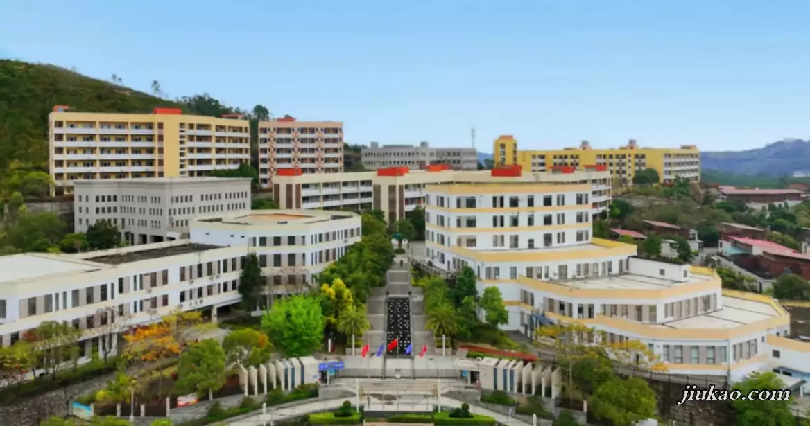 泉州市泉港区培文学校