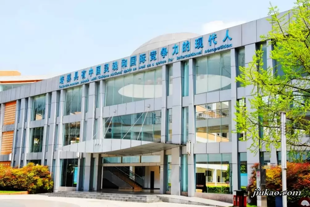 成都冠城实验学校3