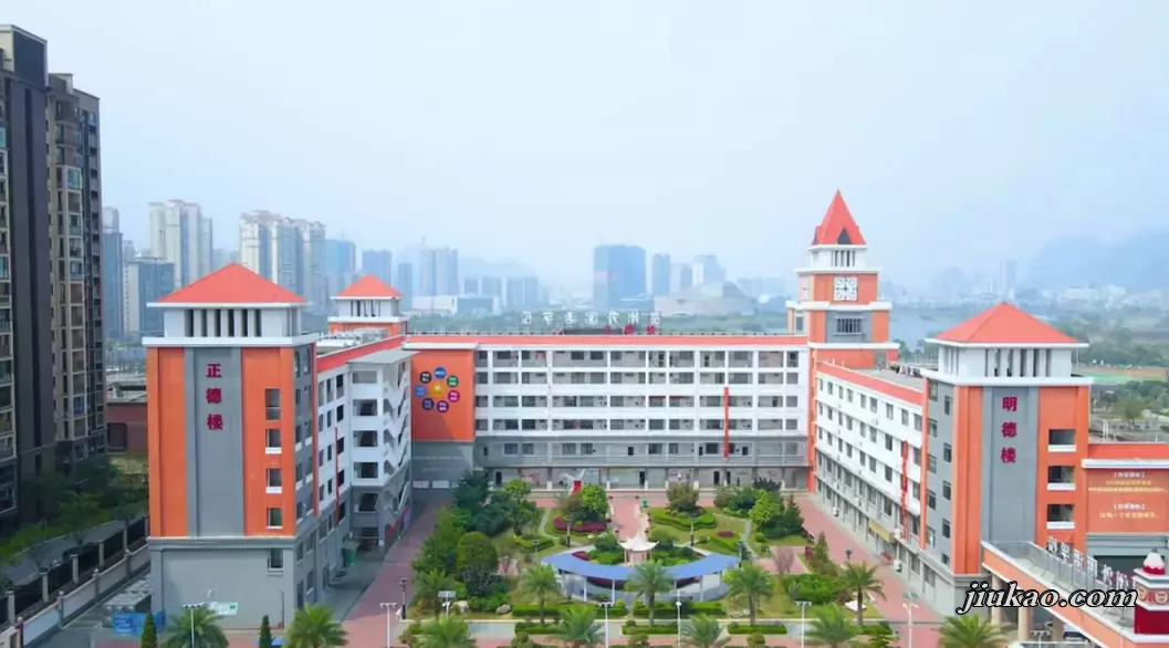 贺州外国语学校3