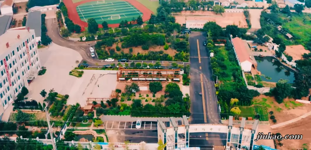 青岛胶州博雅中学2