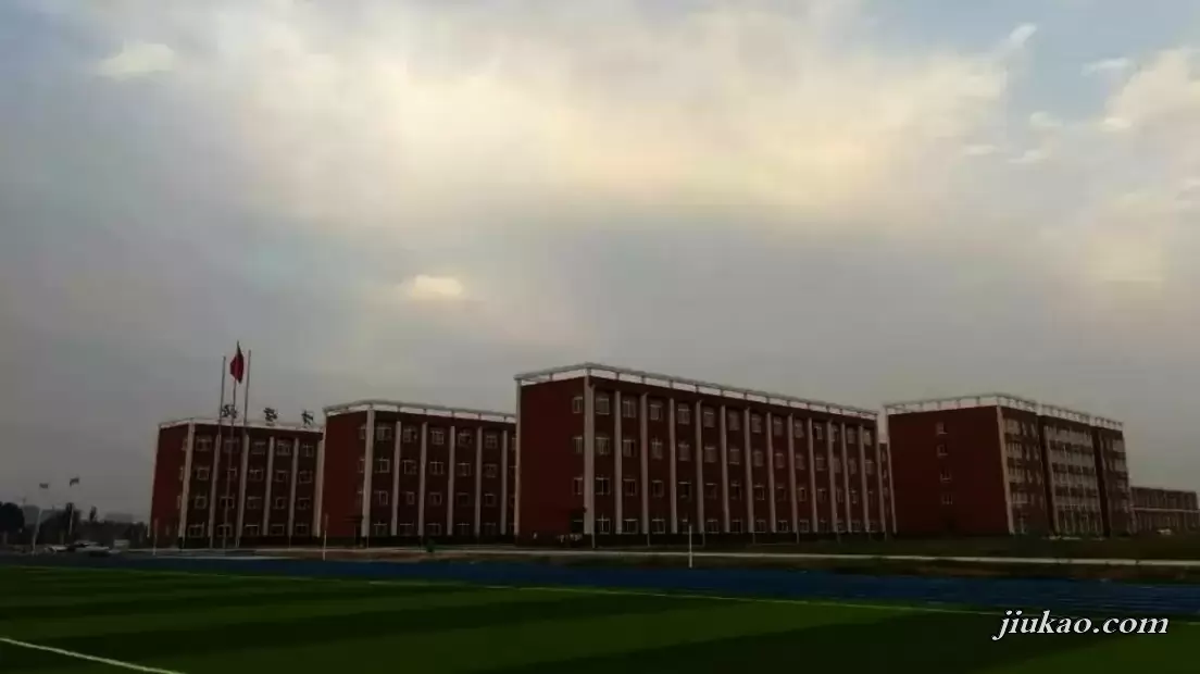 泗水育才学校3