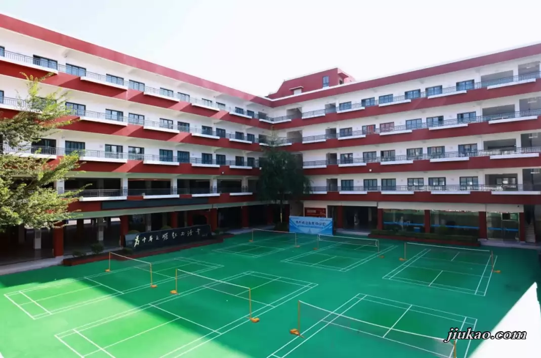 广州市海华高级中学2
