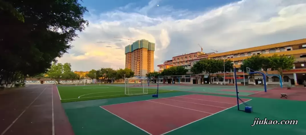 平南县朝阳学校3