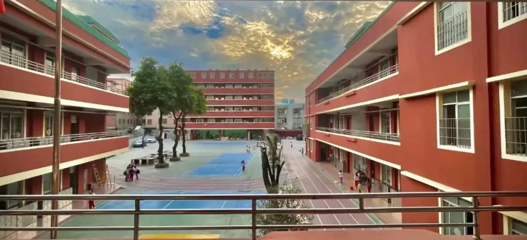 广州市白云区锦华小学