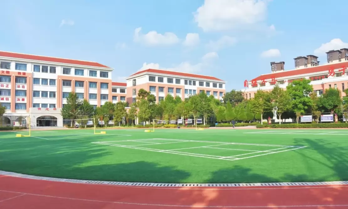 宜良长水实验中学