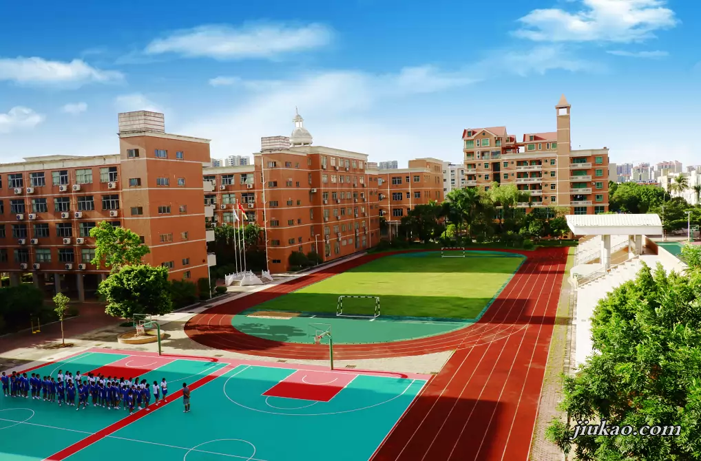 深圳市明德外语实验学校