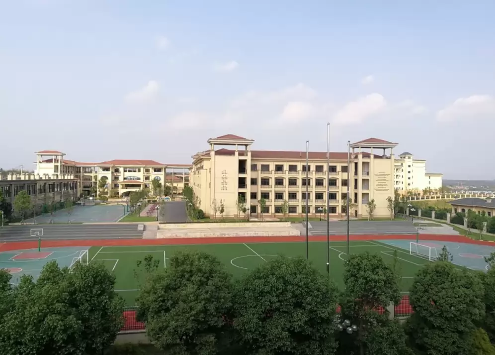 眉山天府新区行知学校