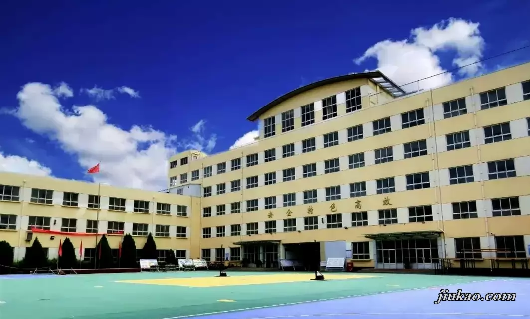 银川市英才学校