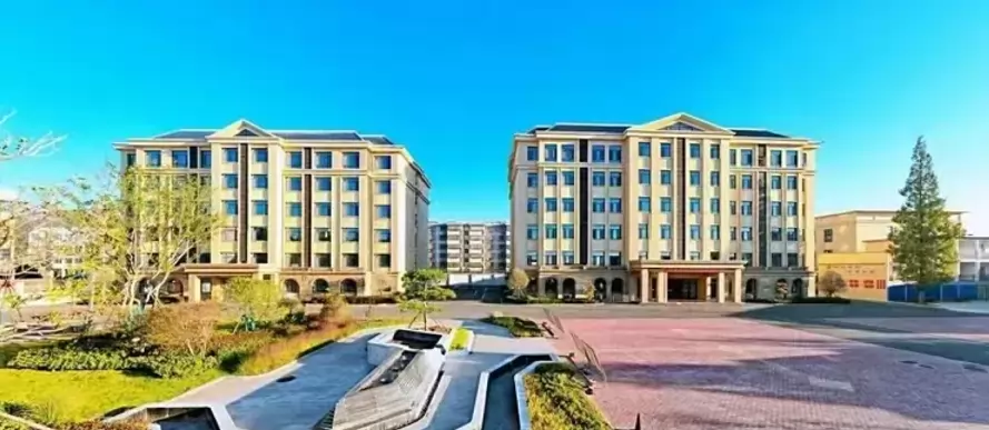 枣庄市峄城区峄州高级中学