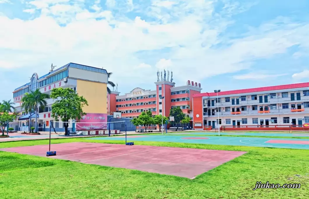 福建省漳州台商投资区交通中学