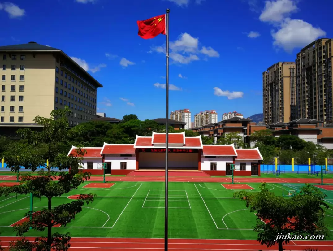 仙游县华文中学校园环境图片