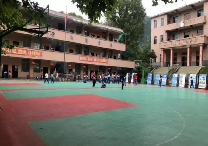 贵阳市花溪海洋学校