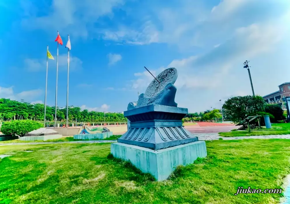 深圳市坪山区星辉实验学校3