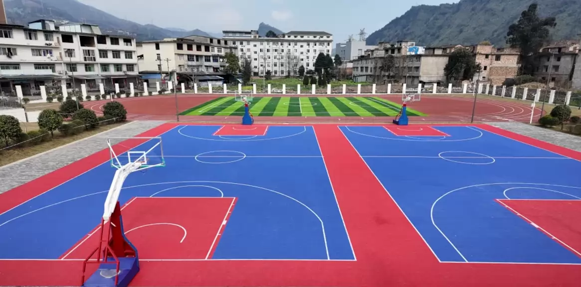 雅安市强项中学2