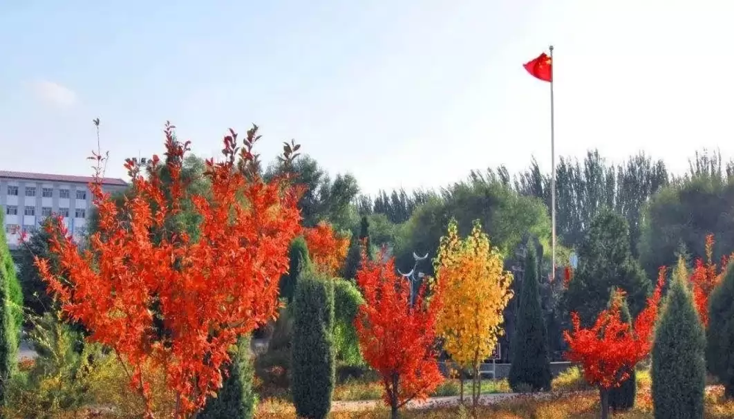 怀仁启中学校2