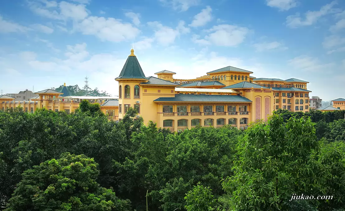 广州市黄埔区华实初级中学3