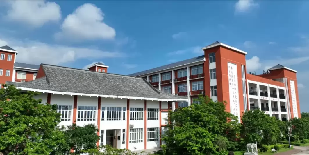 钦州市文实中学3