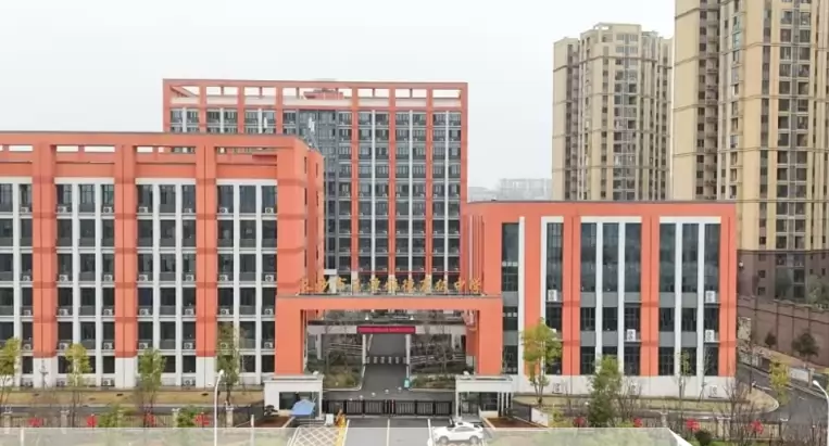 2026年秋季长沙市玉潭雅德高级中学招生简章