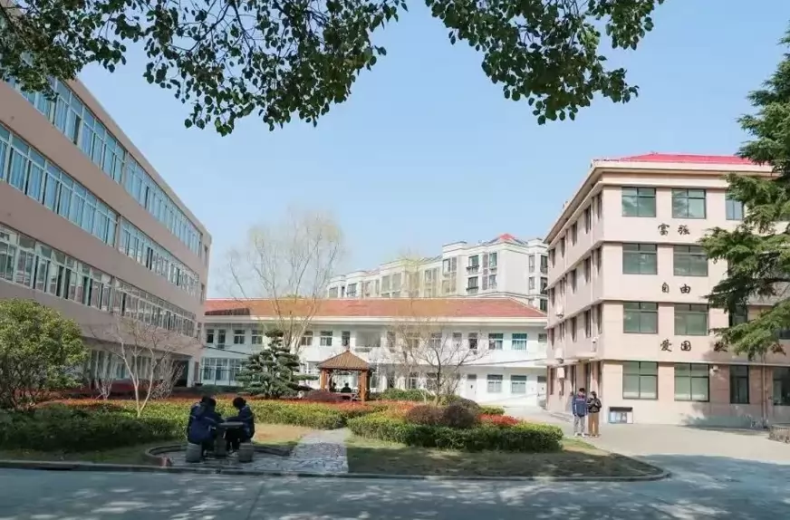 2026年秋季上海民办民一中学小升初招生简章