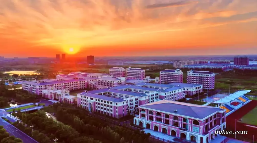 盐城市大丰外国语学校1