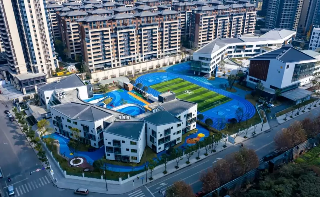 成都市龙泉驿区天立学校