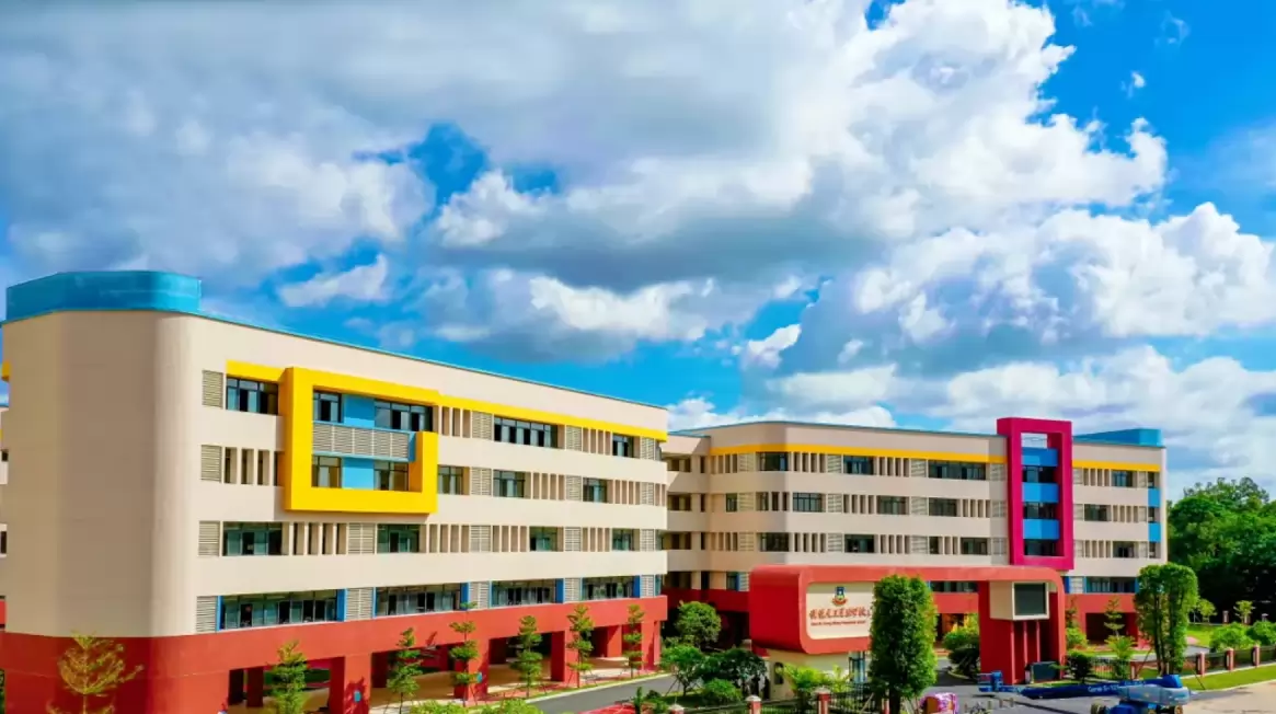 佛山市顺德区光正实验学校
