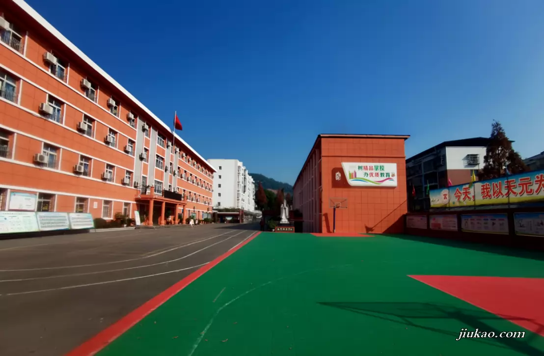 达州市通川区天元学校