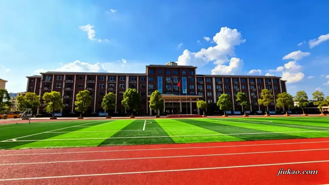 宜春市百树学校
