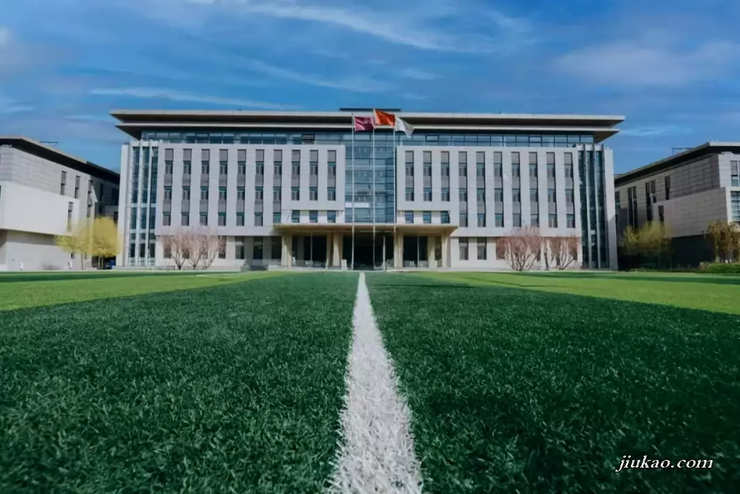 天津市吉美高级中学