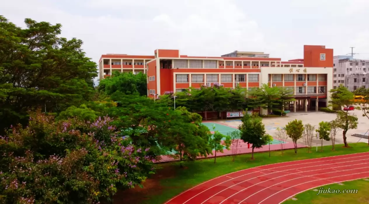 博罗县石湾镇恒丰学校